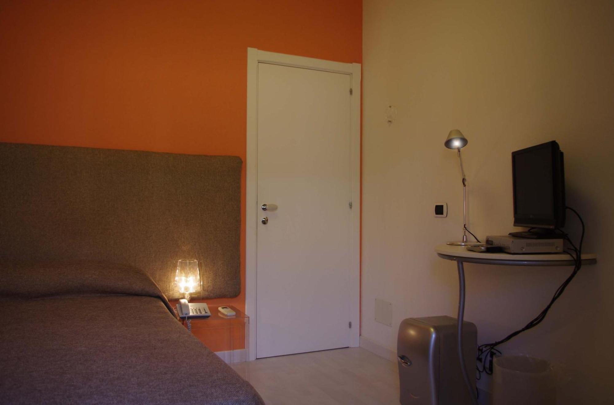 Bed & Breakfast La Piccola