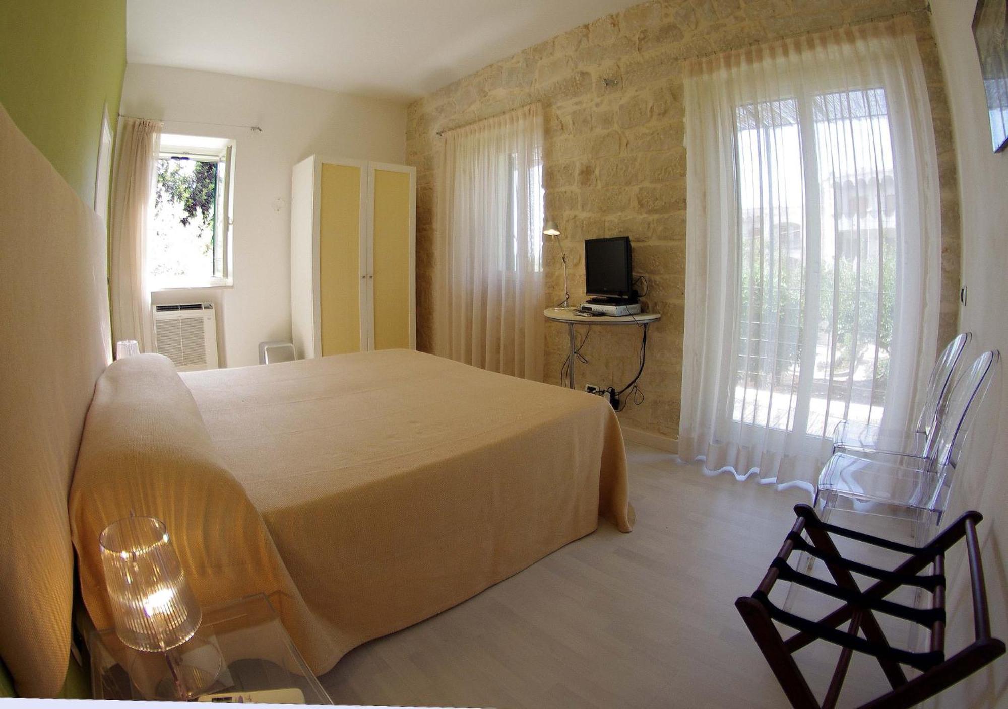 Bed & Breakfast La Piccola