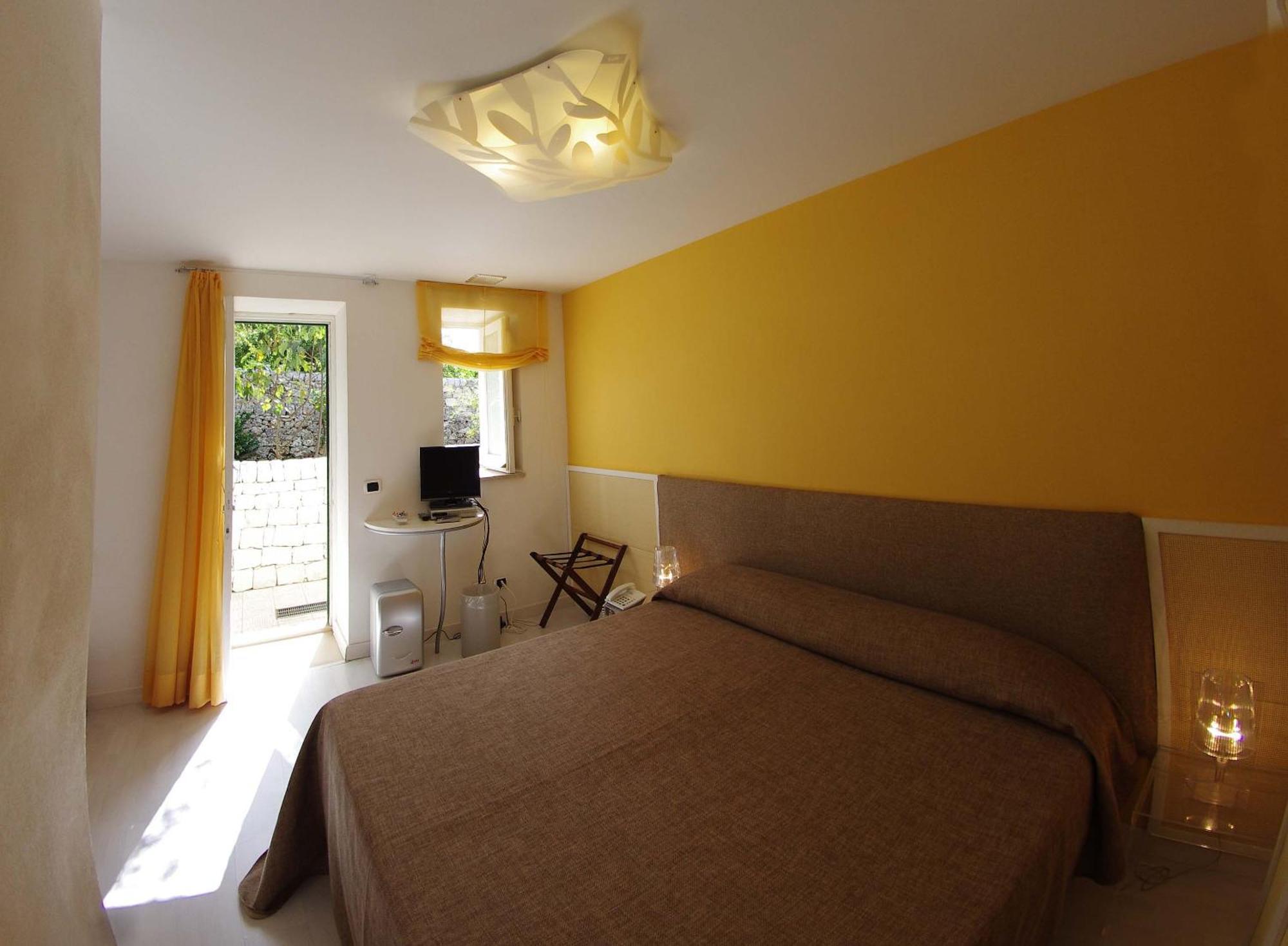 Bed & Breakfast La Piccola