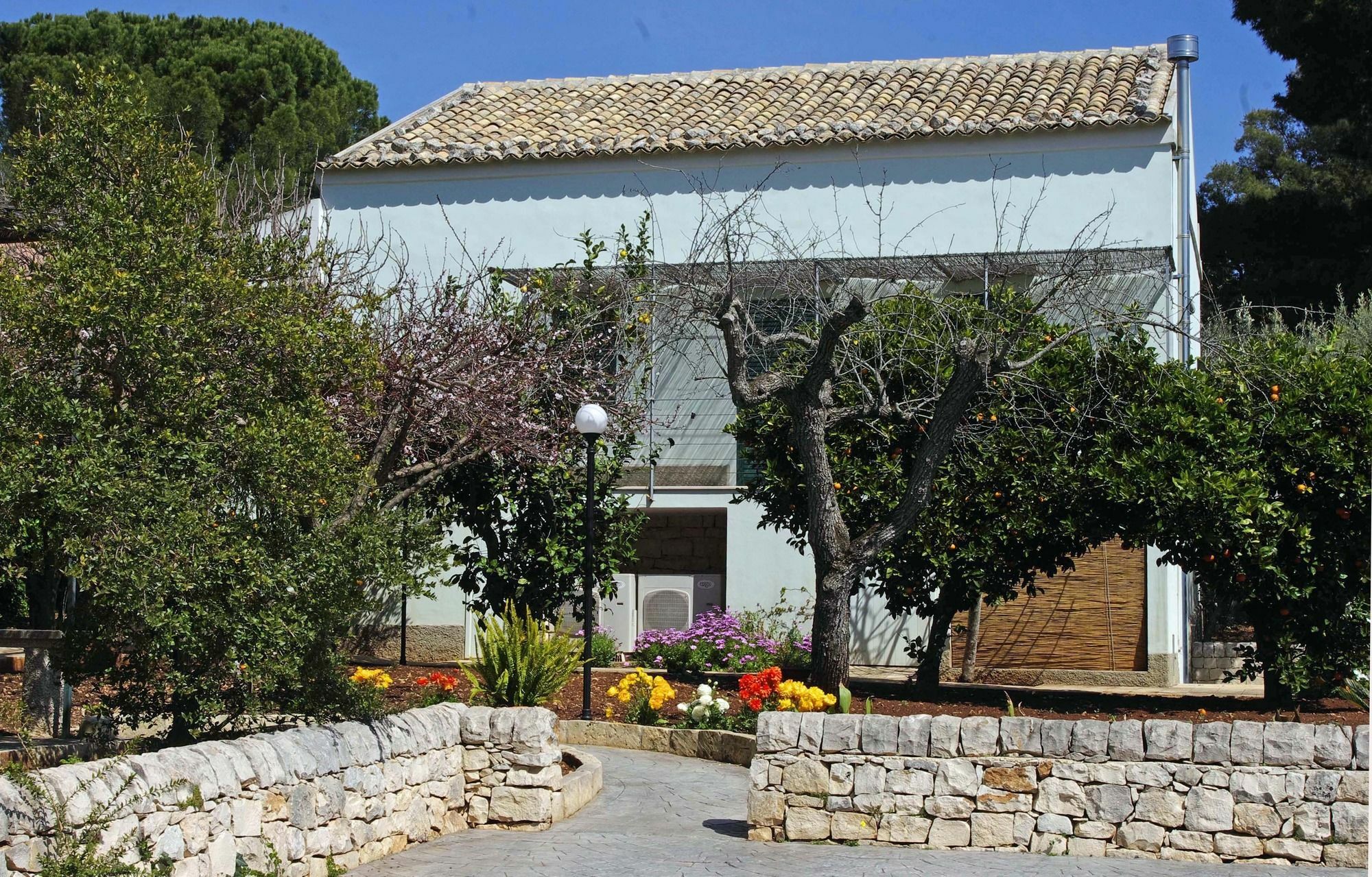 La Piccola Bed & Breakfast 3*